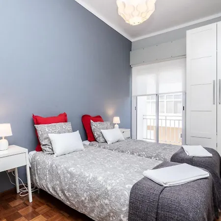 阿齐索尔法鲁阳光公寓