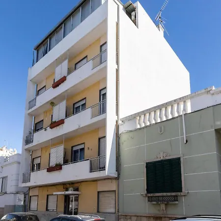 阿齐索尔法鲁阳光公寓 公寓 法鲁区